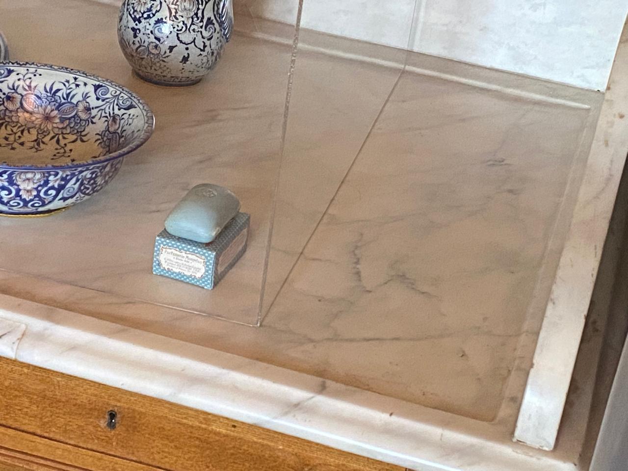 бортик столешницы